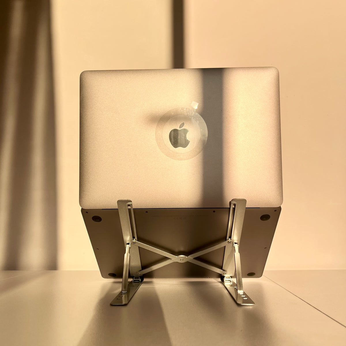 Support d'ordinateur en Aluminium | Ergonomique, Pliable & Réglable